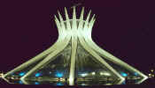 brasilia_catedral_night.jpg (21273 bytes)