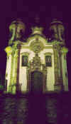 minas_church_night.jpg (20830 bytes)