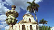 trinidad_church.jpg (28261 bytes)