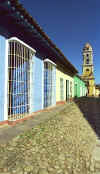 trinidad_street.jpg (33027 bytes)