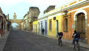 antigua_cyclists.jpg (28802 bytes)