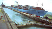 canal_coming.jpg (30106 bytes)