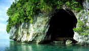 palau_cave.jpg (41016 bytes)