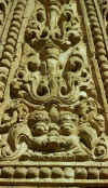 bag_relief.jpg (54276 bytes)