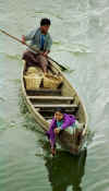man_fast_boat.jpg (26823 bytes)