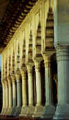 dagra_columns.jpg (30535 bytes)