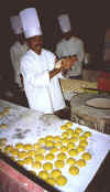 west_raj_chef.jpg (25720 bytes)