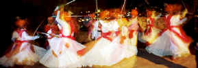 west_raj_sword_dance.jpg (28818 bytes)