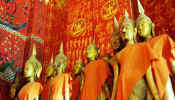 lp_buddhas.jpg (20639 bytes)