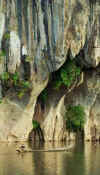 lp_cliffs.jpg (17848 bytes)