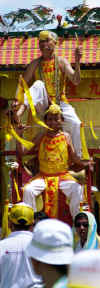 malay_penang_balance.jpg (38736 bytes)