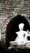 bk_bw_buddha.jpg (22622 bytes)